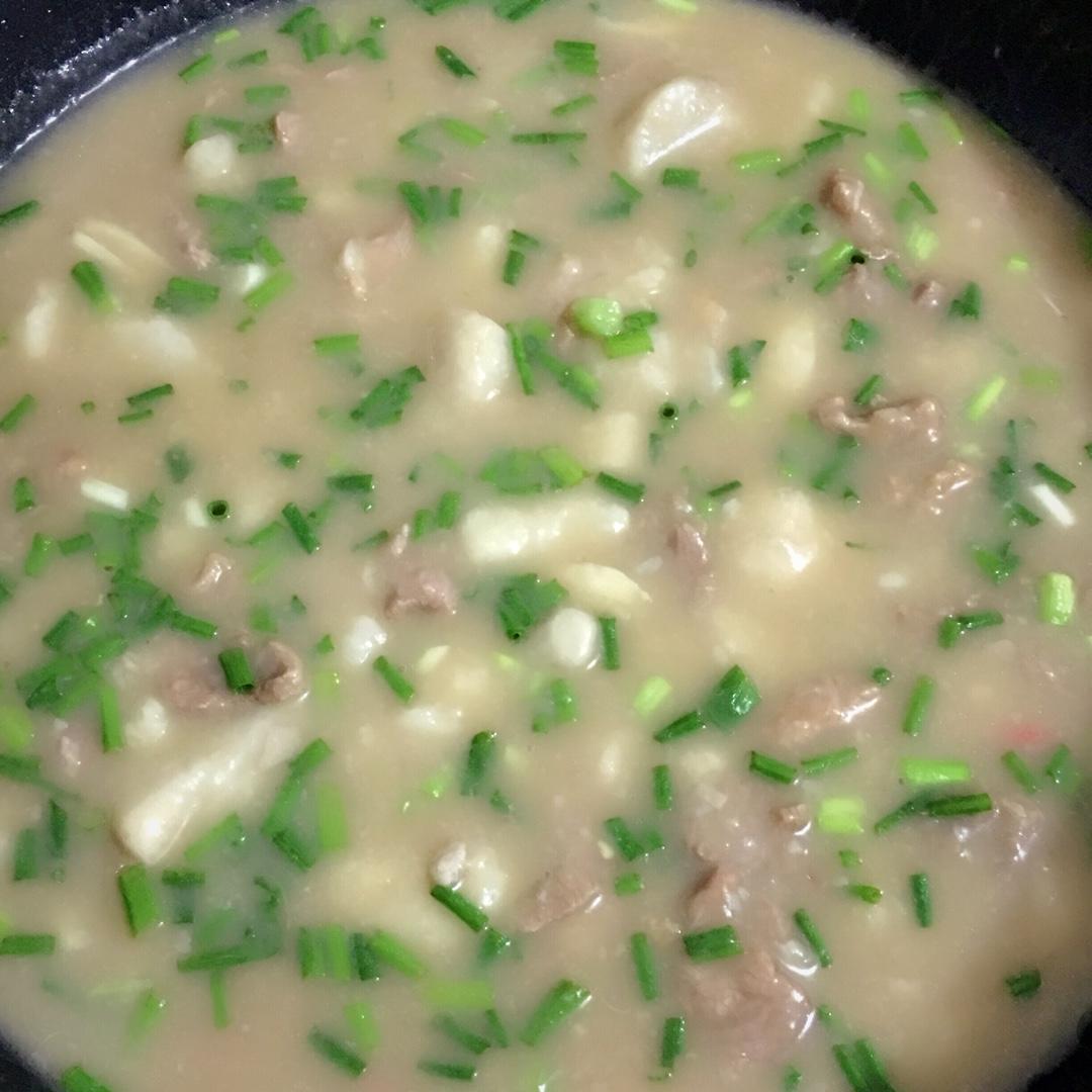 芋头肉片浓汤