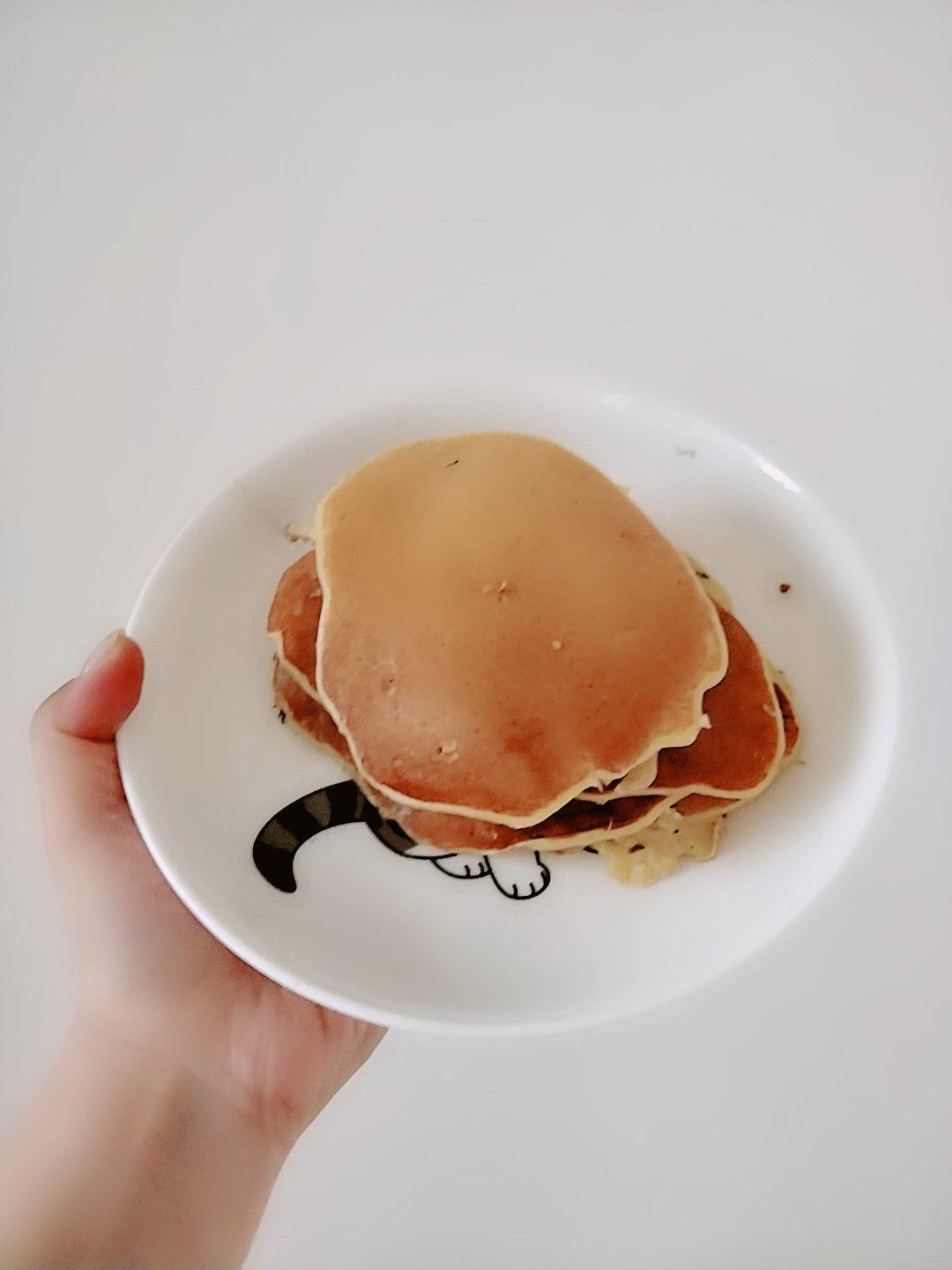 【减脂早餐】无油香蕉松饼（超简单）