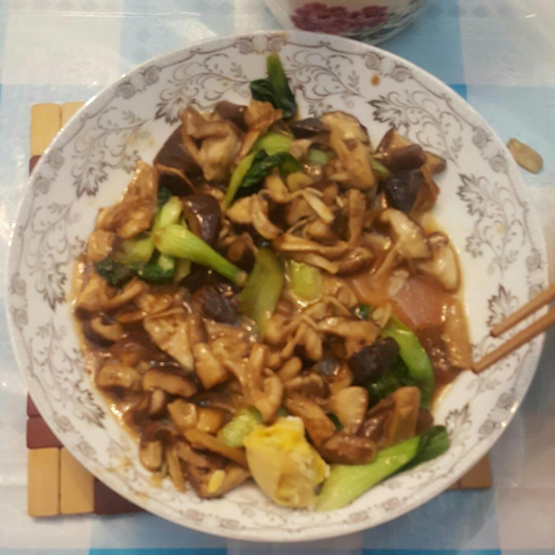 蚝油香菇油菜