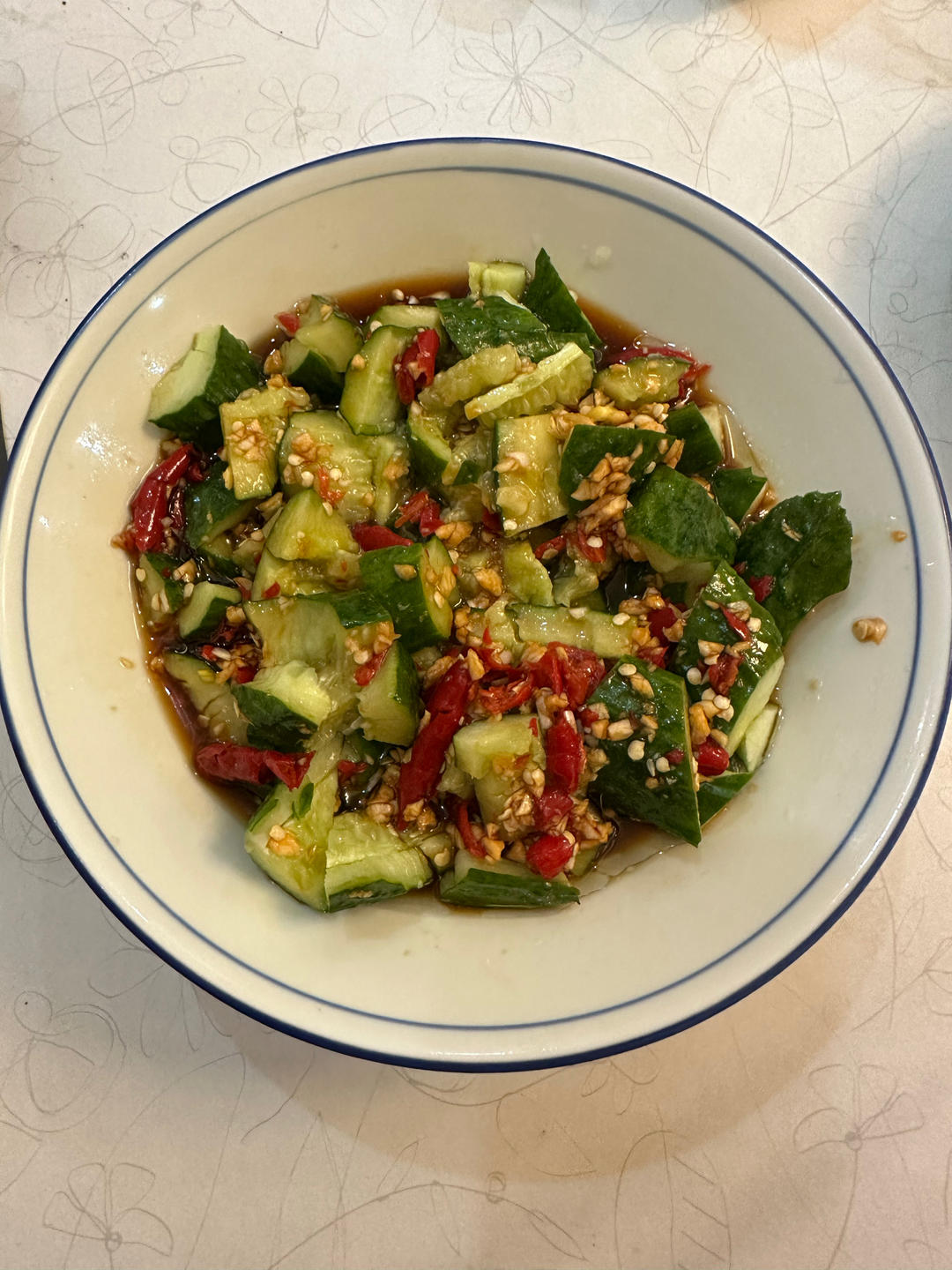 赞不绝口拍黄瓜🥒