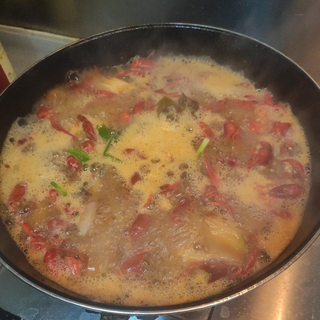 香辣小龙虾-超详细处理干净步骤！