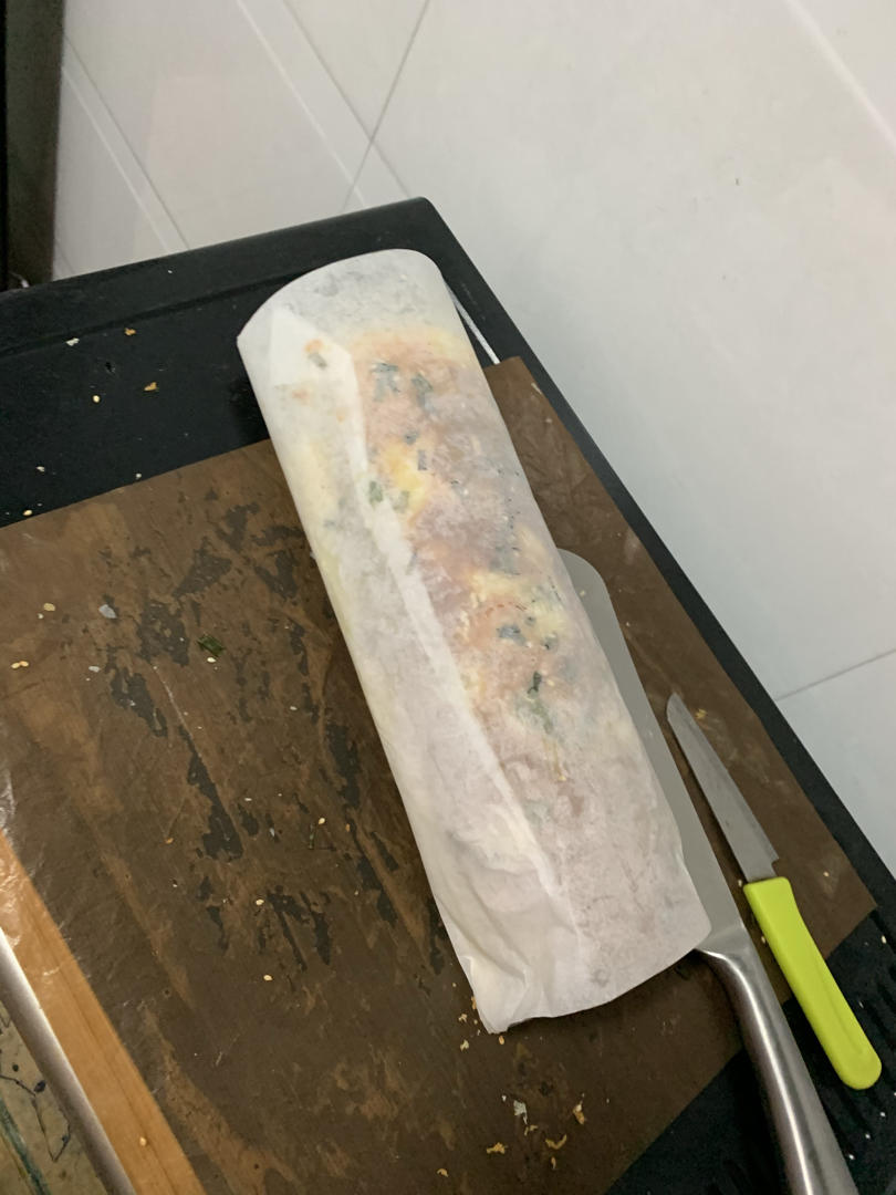 香葱肉松面包卷