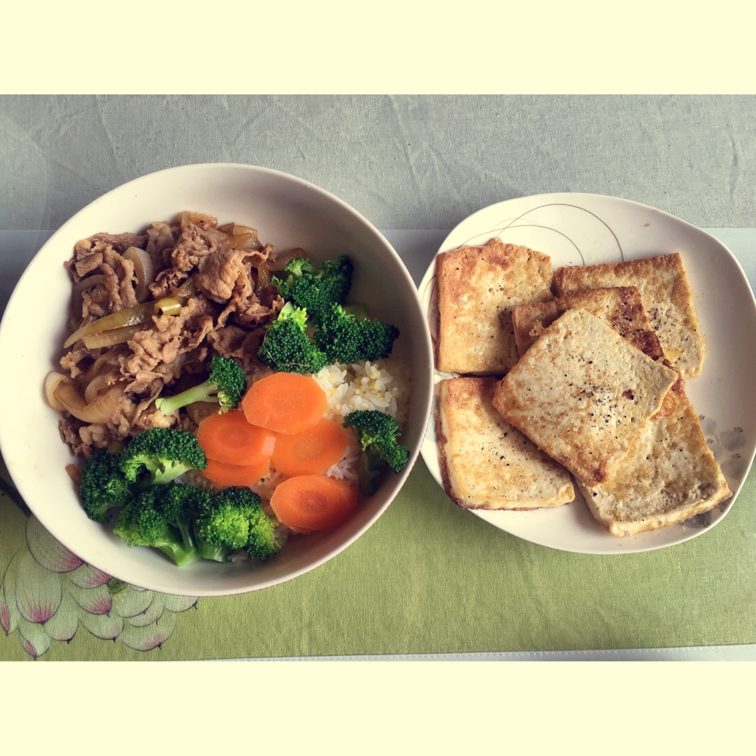 肥牛饭