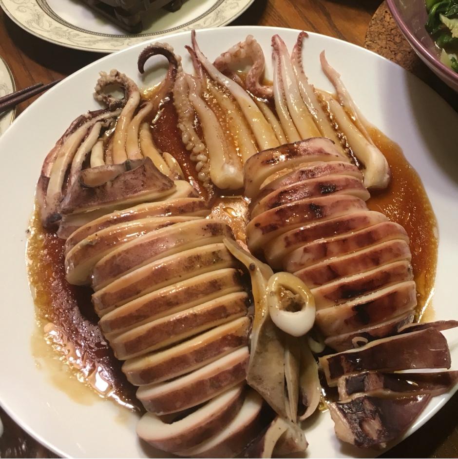 蚝油浇鲜鱿
