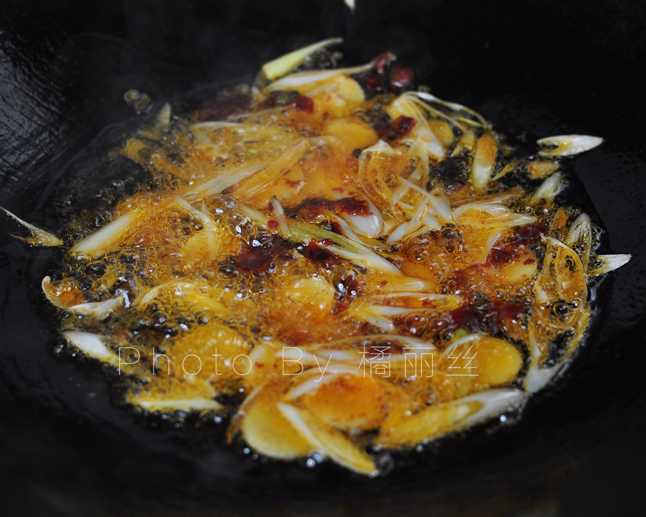 橘丽丝|青石桥的辣炒花蛤肉的做法 步骤3