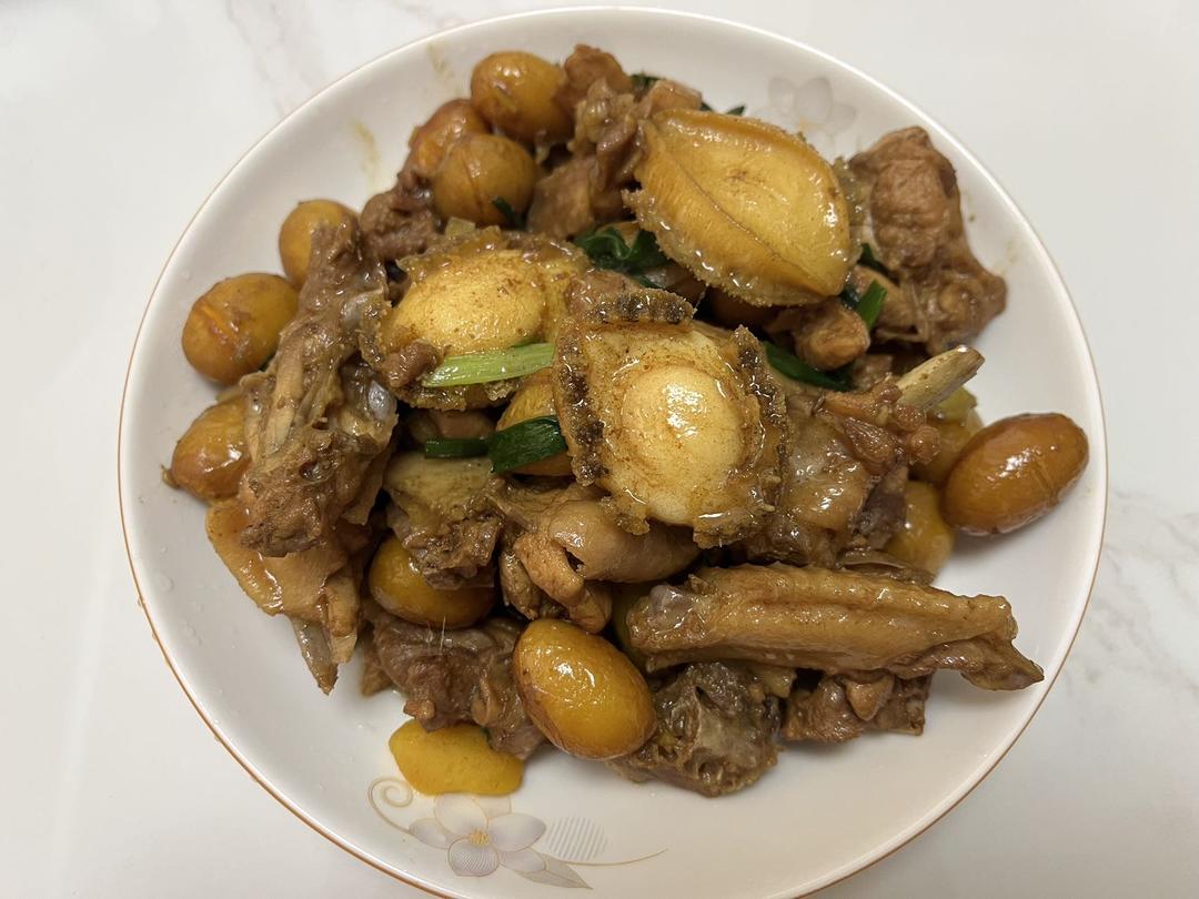 凤眼果焖鸡、富贵子焖鸡、苹婆焖鸡