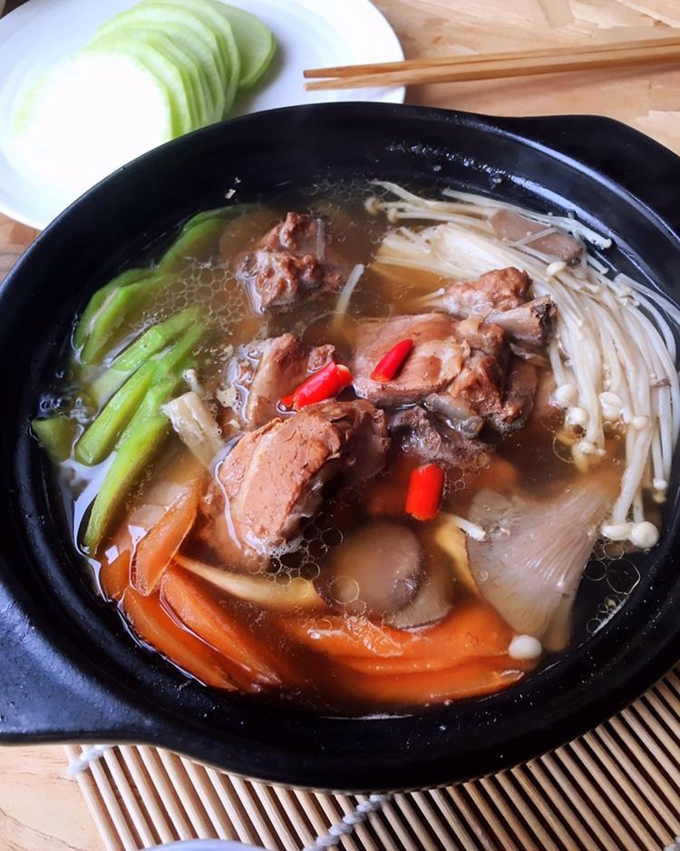 肉骨茶【曼食慢语】