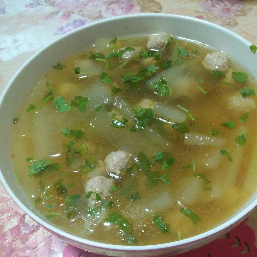 简单好吃的冬瓜丸子汤