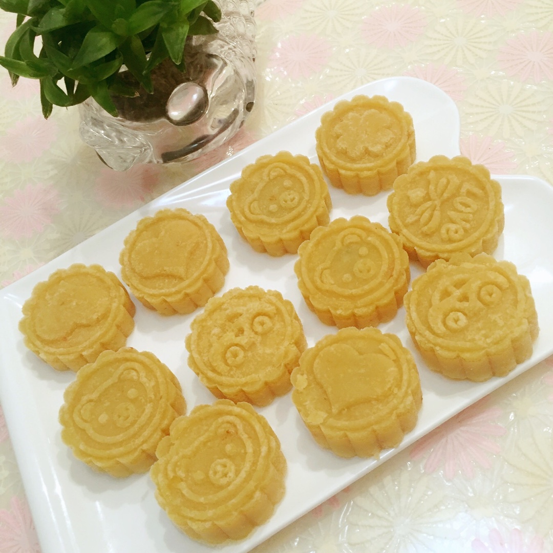 淑欣宝妈做的抹茶双色绿豆糕