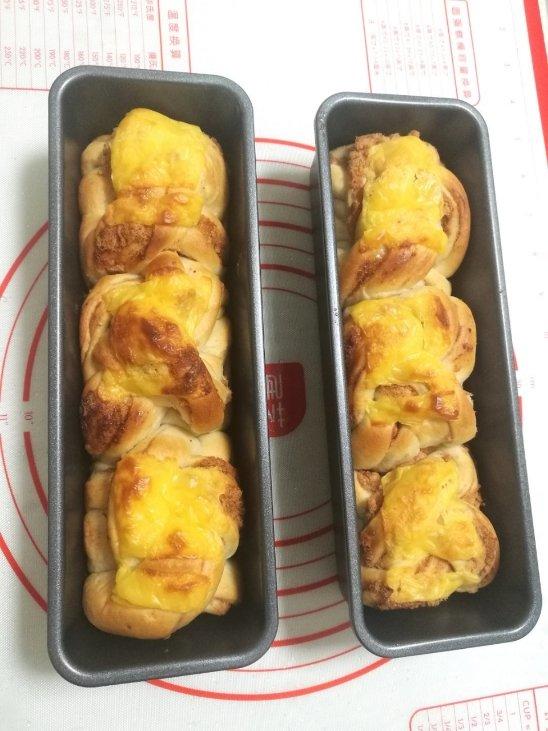 料多多系列---肉松吐司