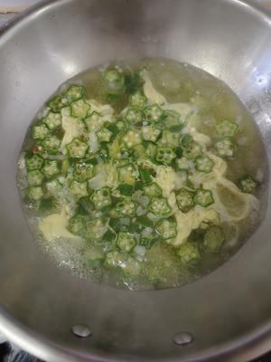 简单美味的秋葵鸡蛋汤的做法 步骤6