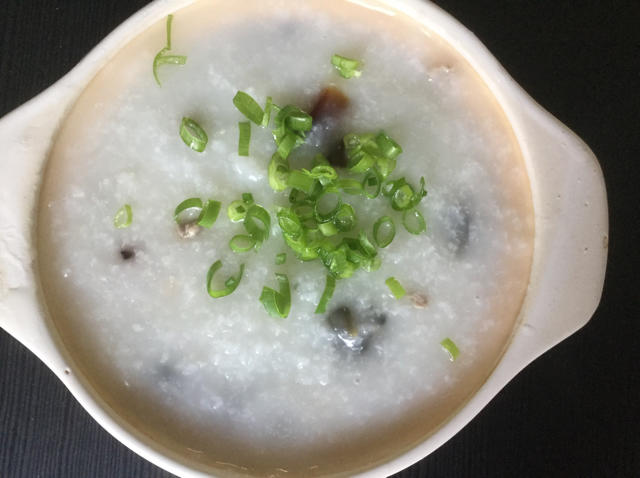 皮蛋瘦肉粥