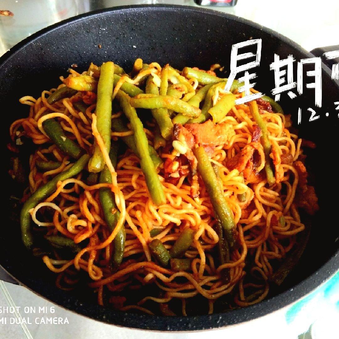 豆角焖面