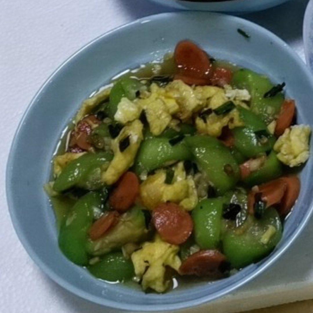 丝瓜炒鸡蛋