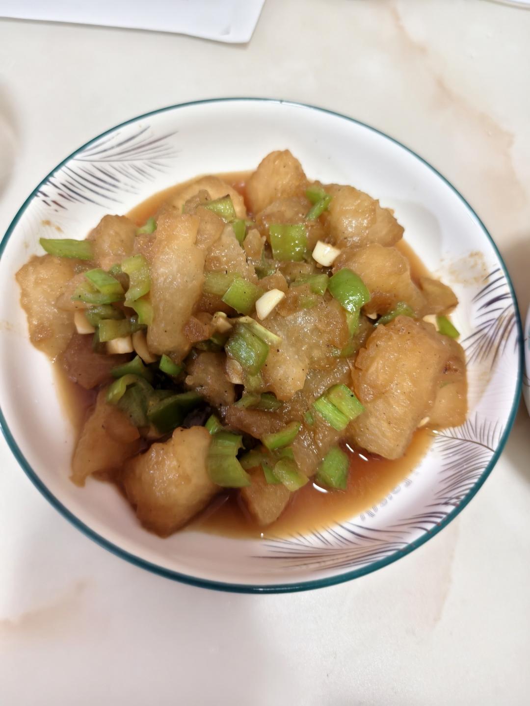 红烧冬瓜最完美做法，不加一滴水，瞬间秒杀红烧肉