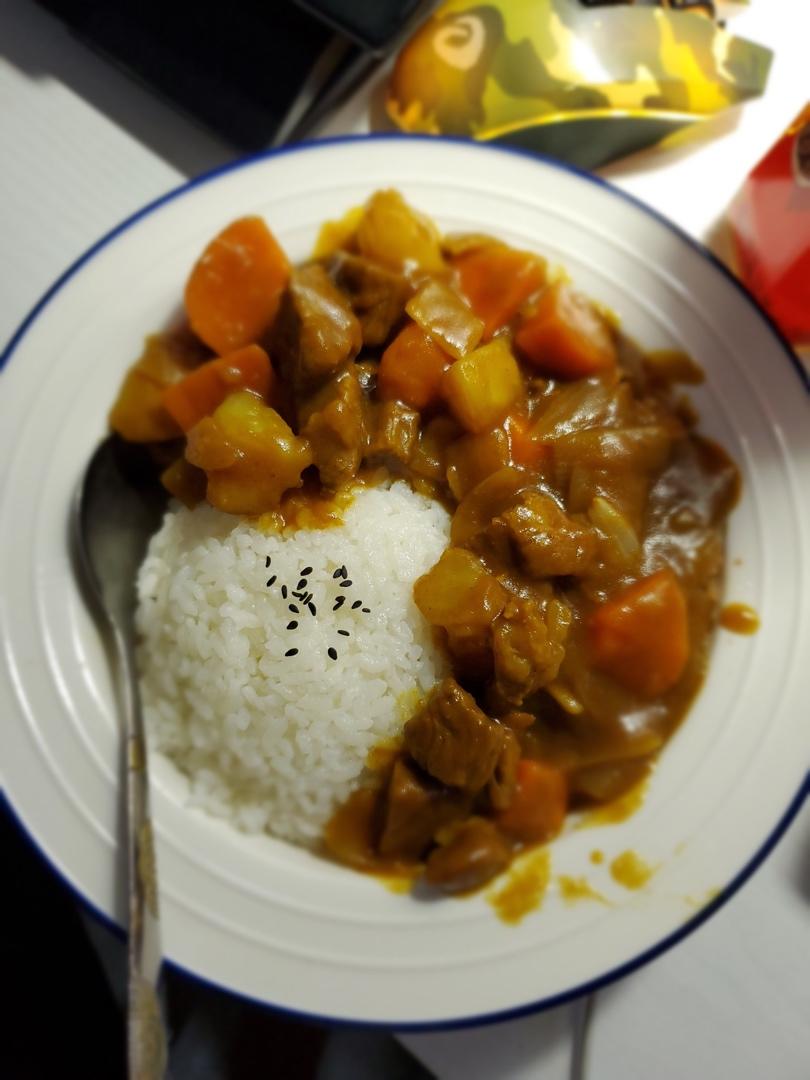 咖喱牛肉饭