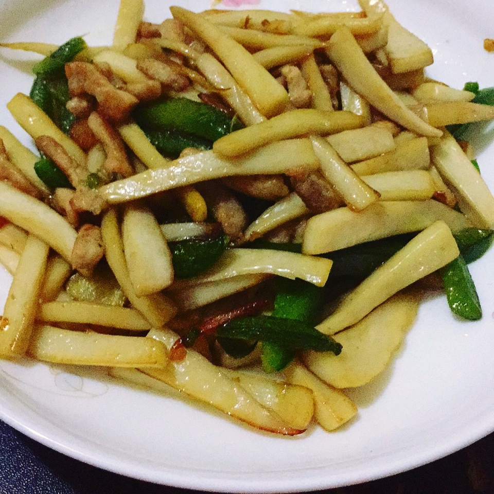 手撕杏鲍菇炒肉丝