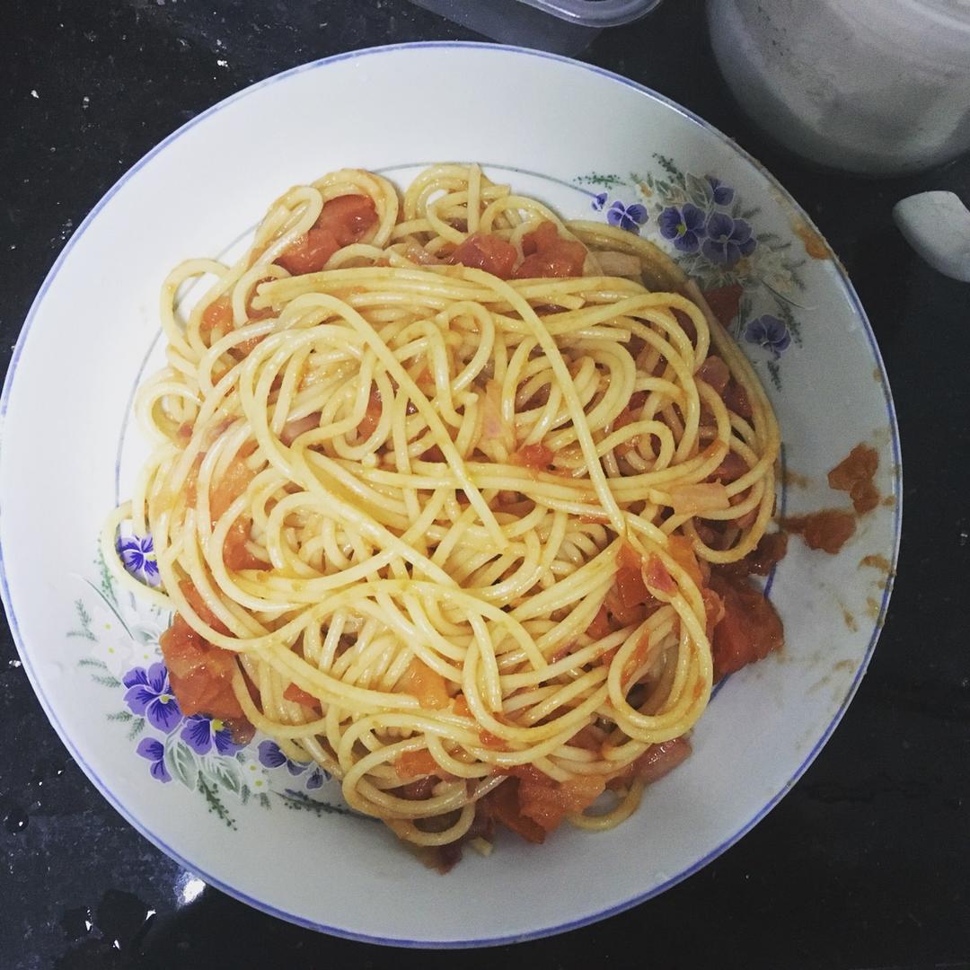 西红柿鸡蛋意面