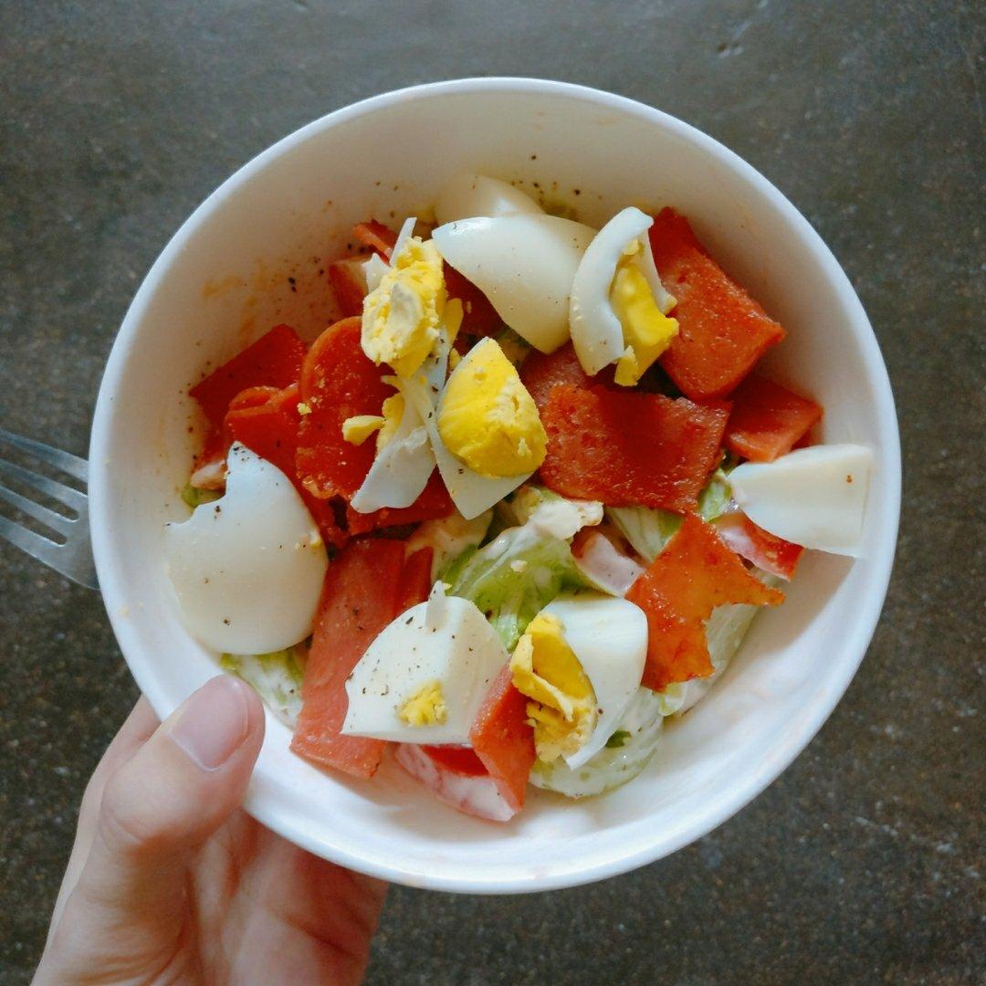 鸡肉蔬菜沙拉