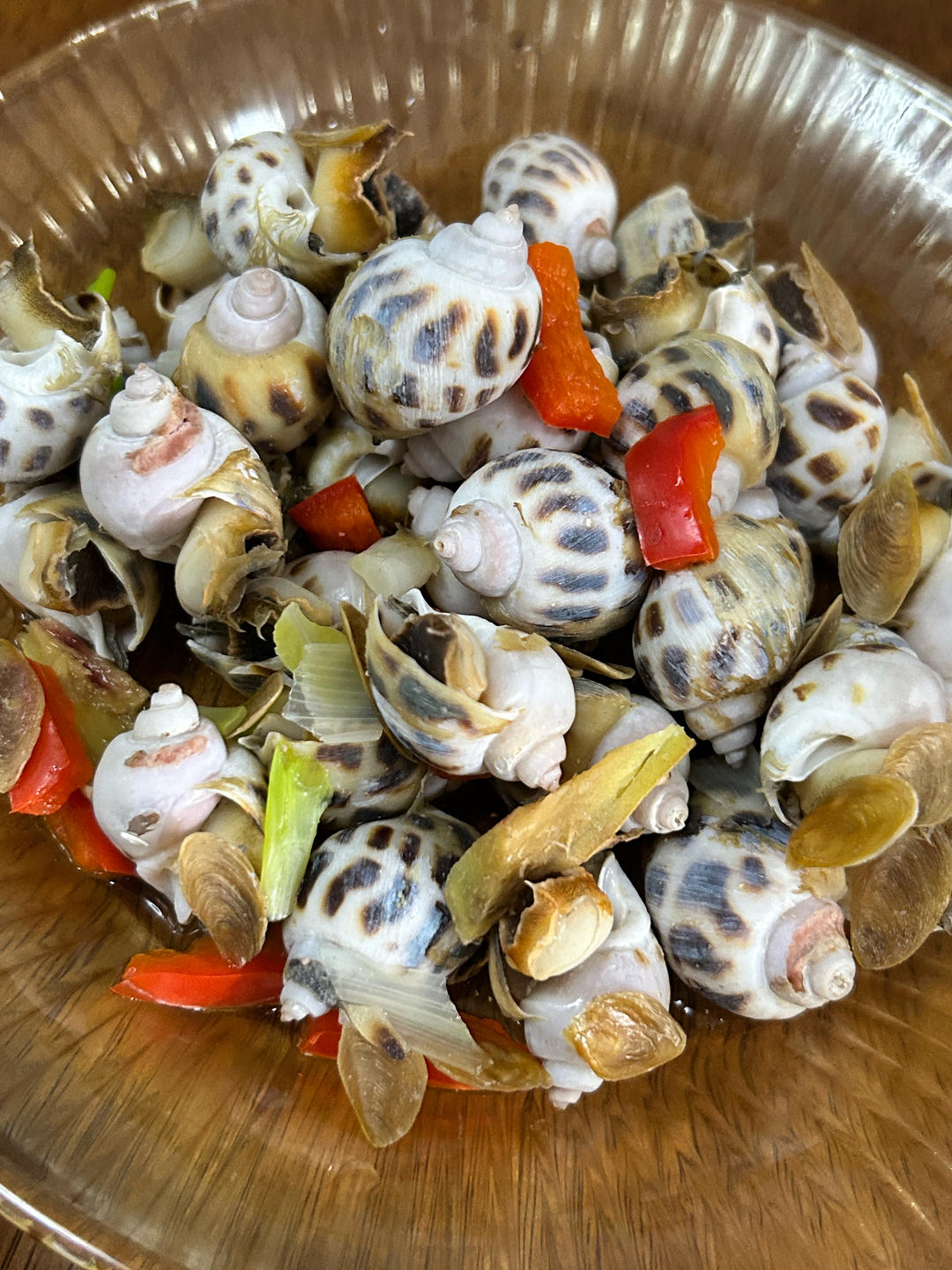 白灼花螺
