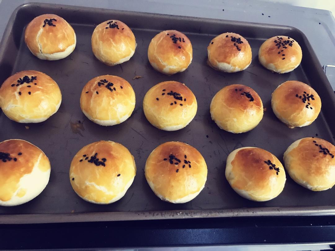 蛋黄酥（古早味）