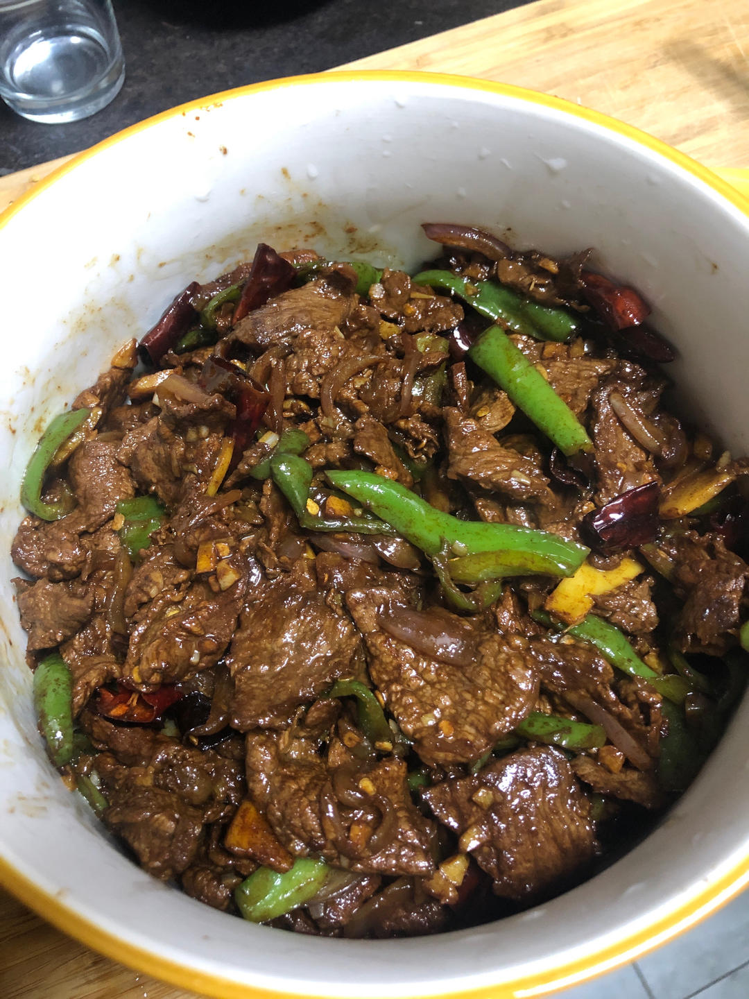 【小高姐】青椒牛肉 如何炒出嫩滑的牛肉
