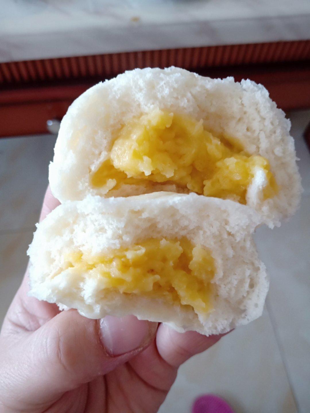 搞不定早餐？来做热气腾腾的奶黄包！