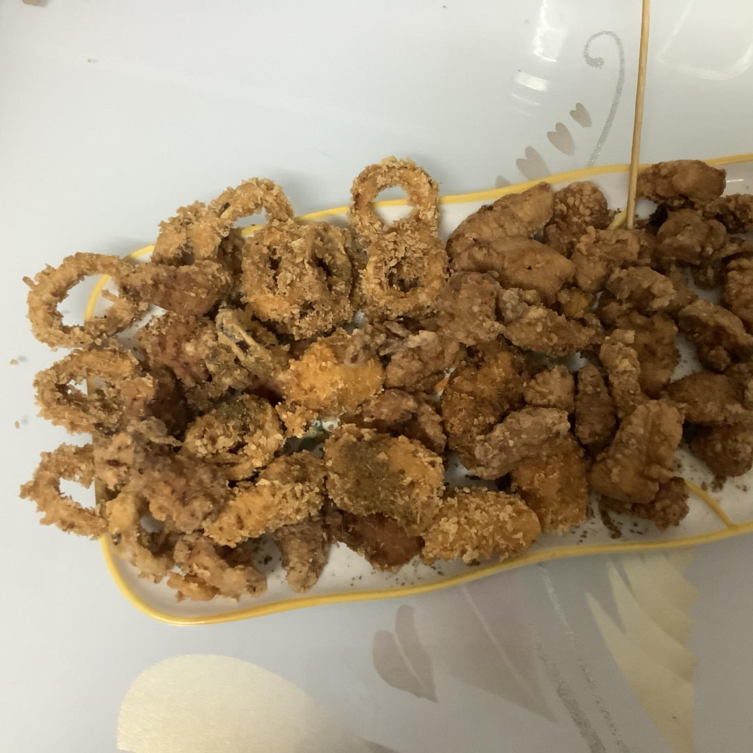 炸鱿鱼圈