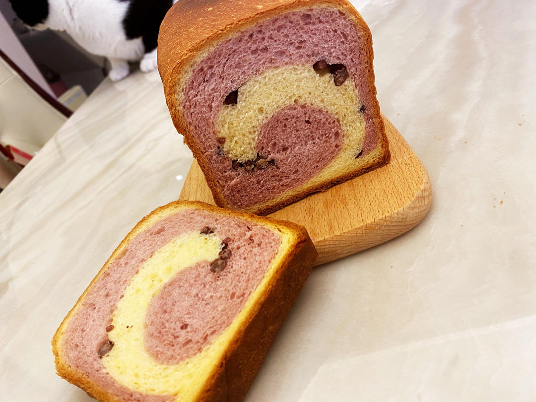 紫薯蜜豆吐司