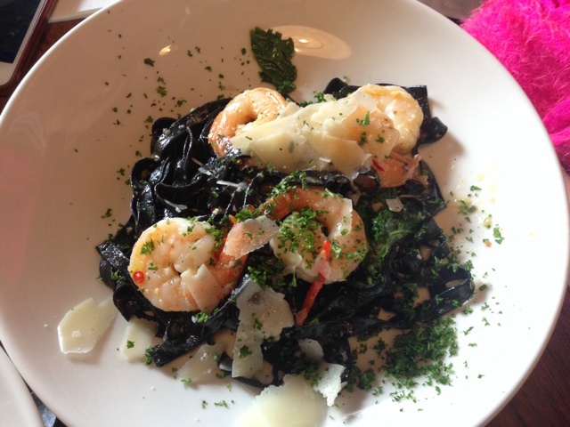 外食__走走停停。