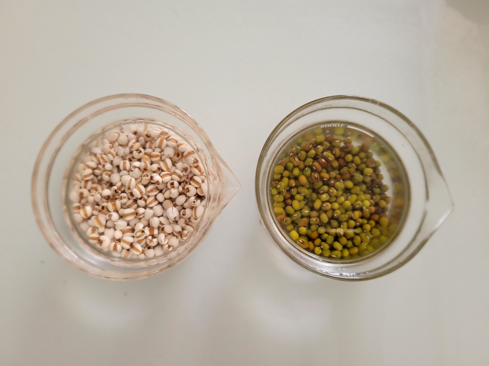 绿豆薏仁糊的做法 步骤2