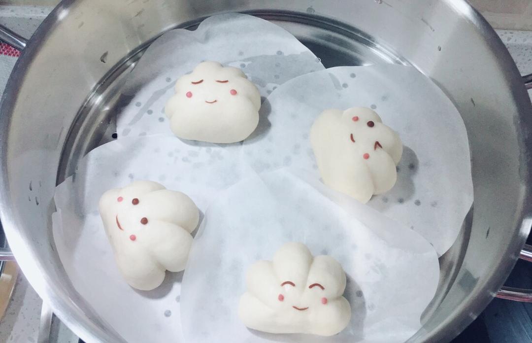 《Tinrry+》美姬老师教你做可爱云朵造型馒头