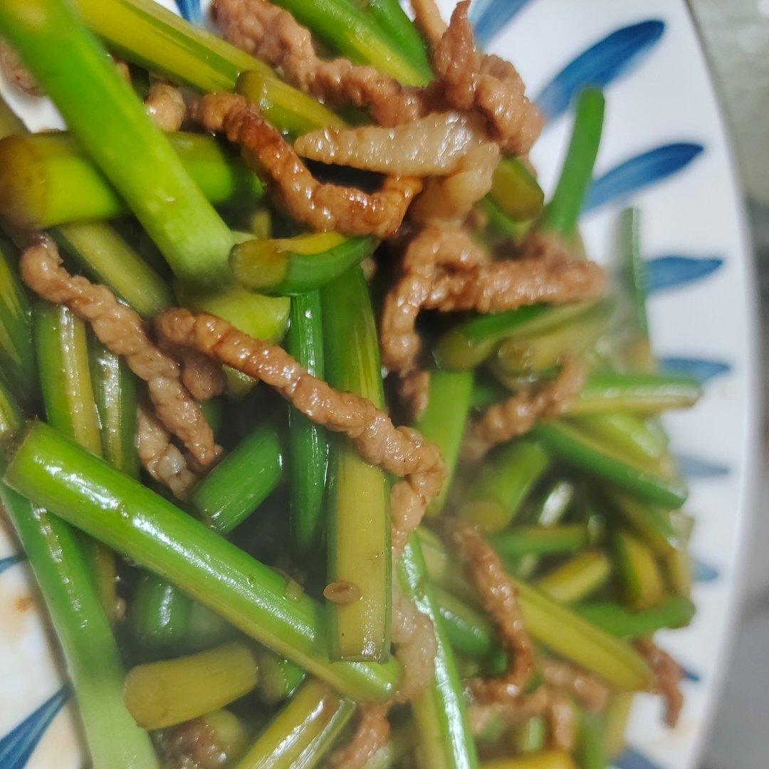 蒜苗炒肉