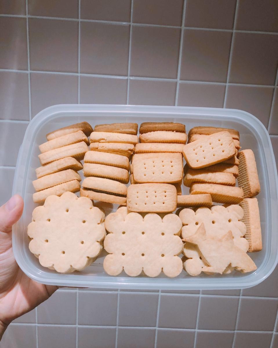 牛乳味大饼干