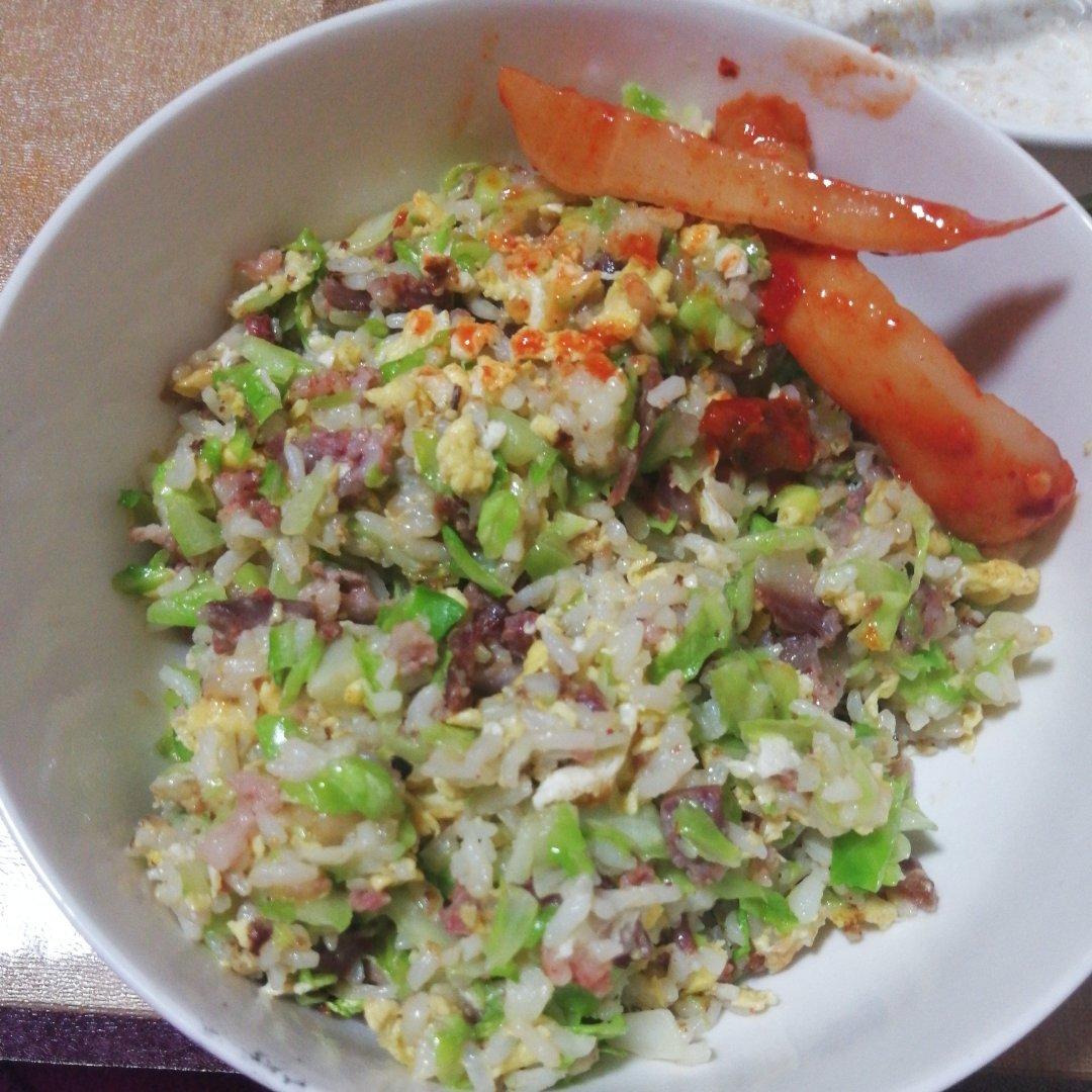 腊肠蛋炒饭