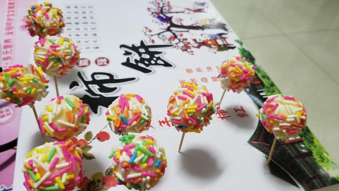 棒棒糖蛋糕 cake pops 做法