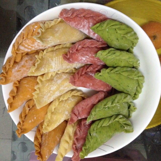 彩色饺子