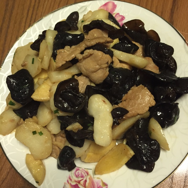 木耳冬笋肉片