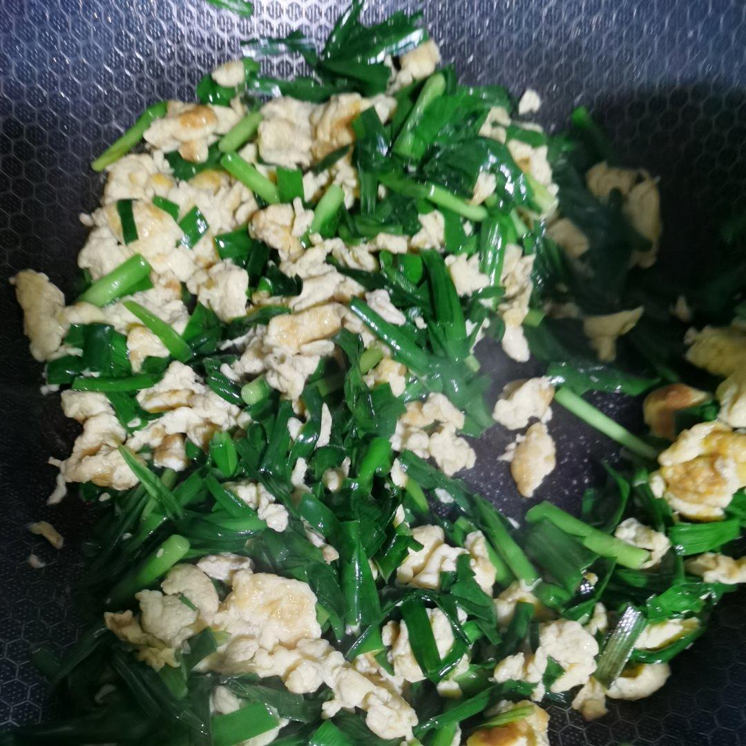 韭菜炒鸡蛋——三分钟快手下饭菜 掌握火候的秘诀