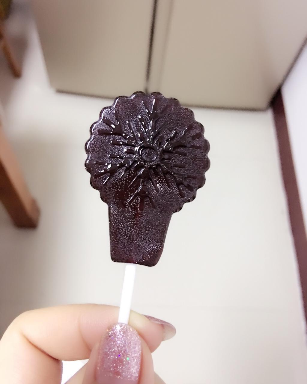 雪如花做的红糖棒棒糖