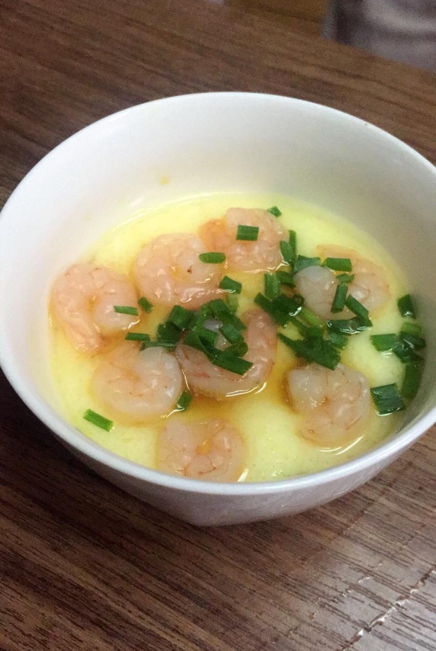 滑嫩的虾仁蛋羹