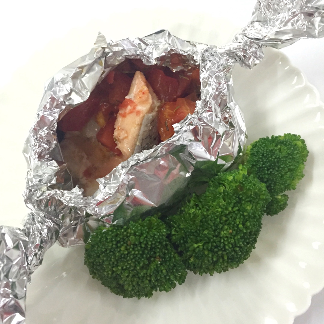 锡纸烤三文鱼  （Salmon Baked in Foil）