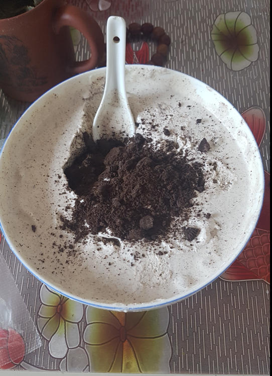 奥利奥鲜奶冰淇凌