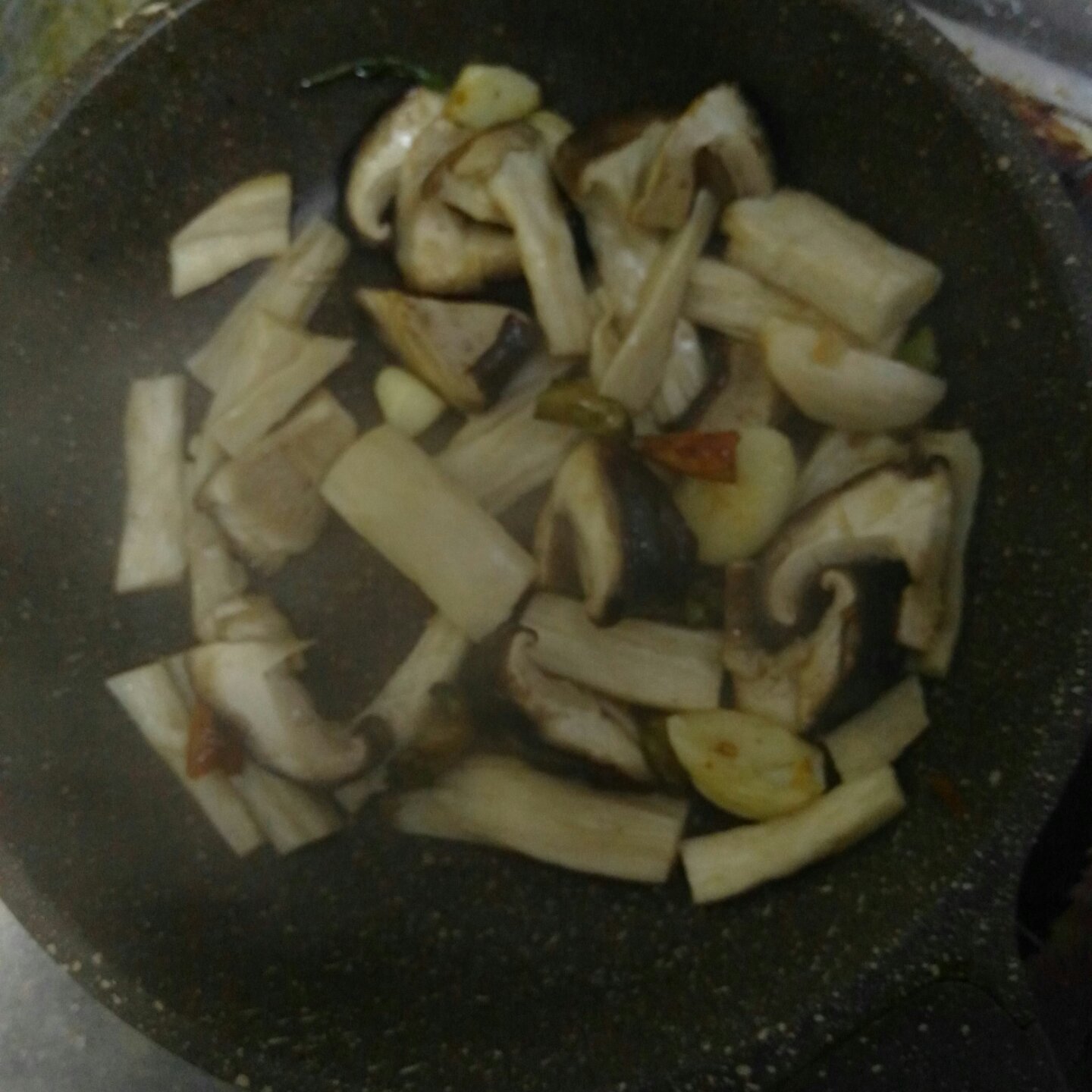 蘑菇小菜