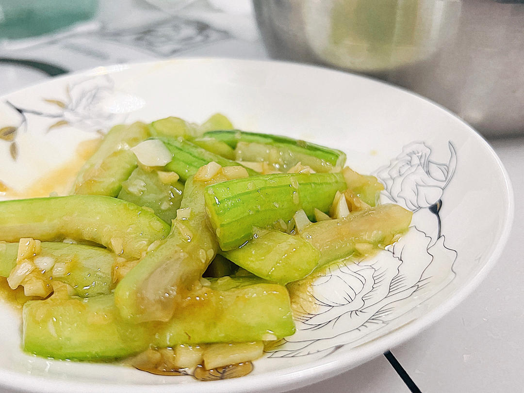 教你在家做丝瓜最好吃的做法，简单又营养，想不好吃都难