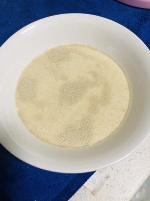 超软拉丝中种椰蓉吐丝面包的做法 步骤2