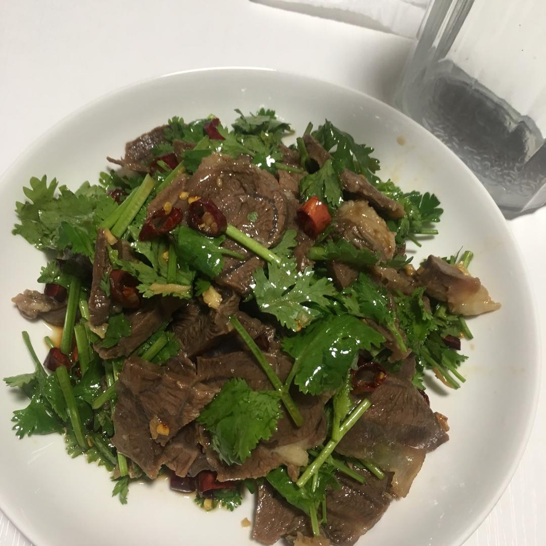 凉拌牛肉