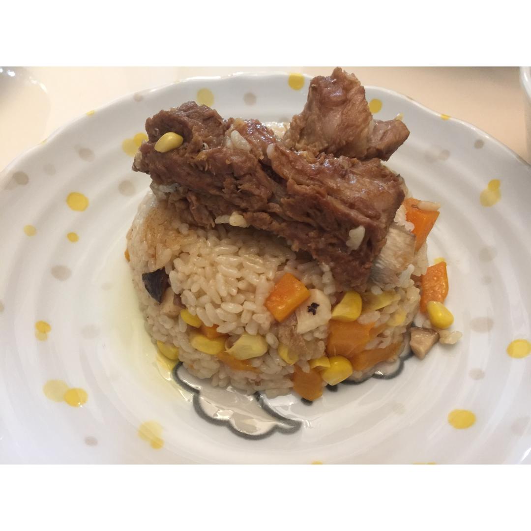 喷香排骨焖饭（爆好吃）