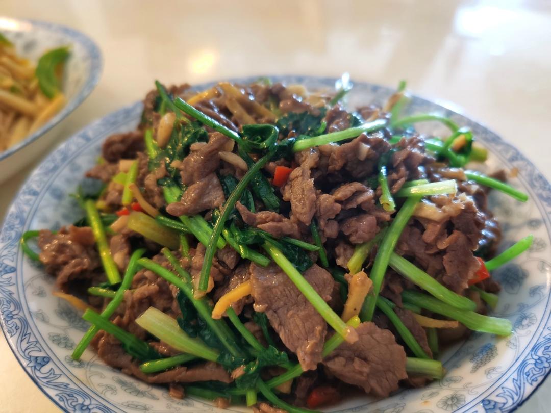 香菜牛肉