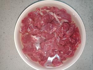 小希麻麻—香辣牛肉锅仔的做法 步骤3
